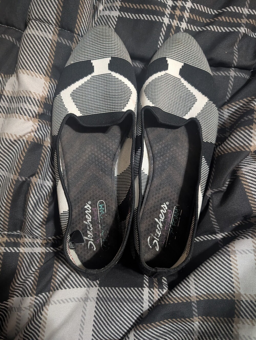 Skechers Memory Farm Loafers Flats Shoes Black White Sz 10 Stretch Fit